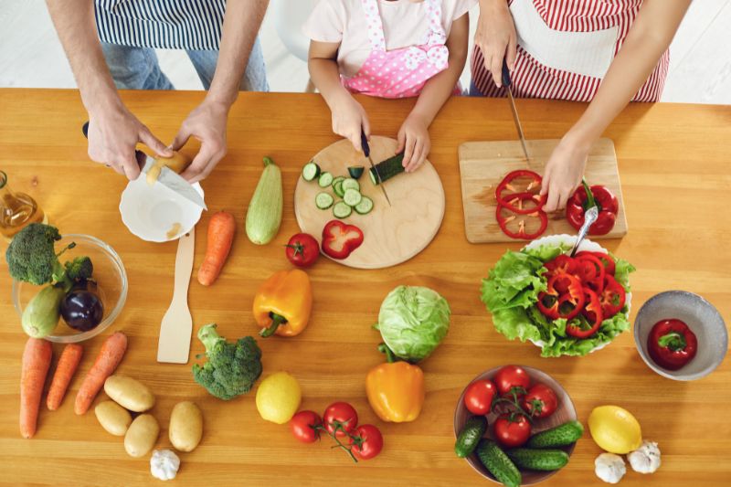 Perché organizzare un team building culinario? I deliziosi segreti del successo